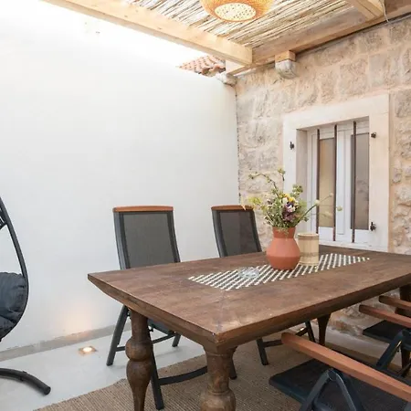 House Of Good Memories *