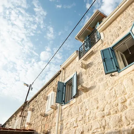 House Of Good Memories